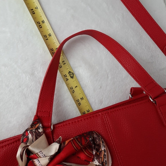 Jewell Elegant Red Tote Bag - Picture 14 of 15